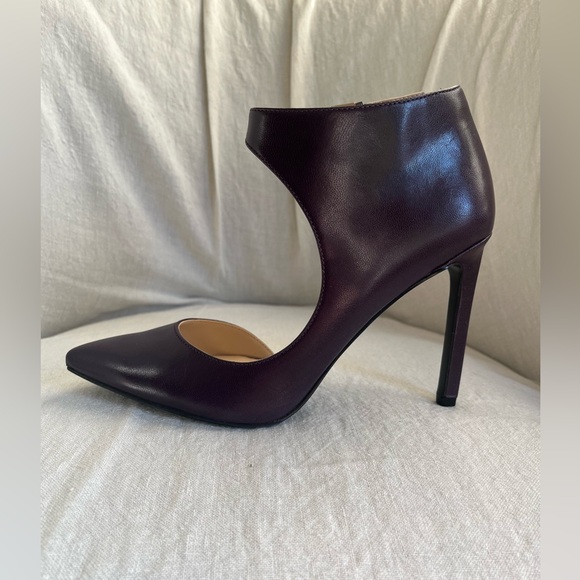 Never Worn Nine West Heels - Picture 2 of 7